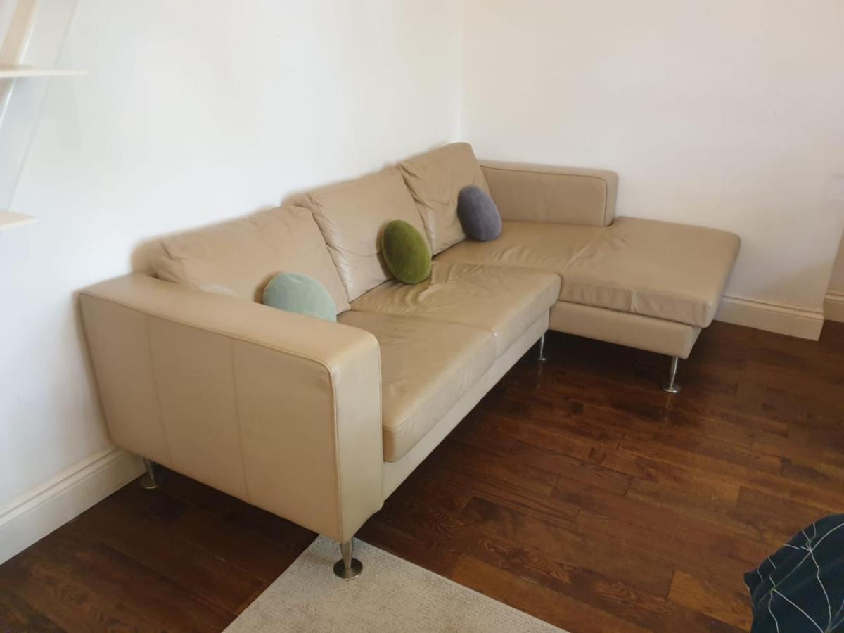 Mezzanine Studio Apartment Лондон Екстер'єр фото