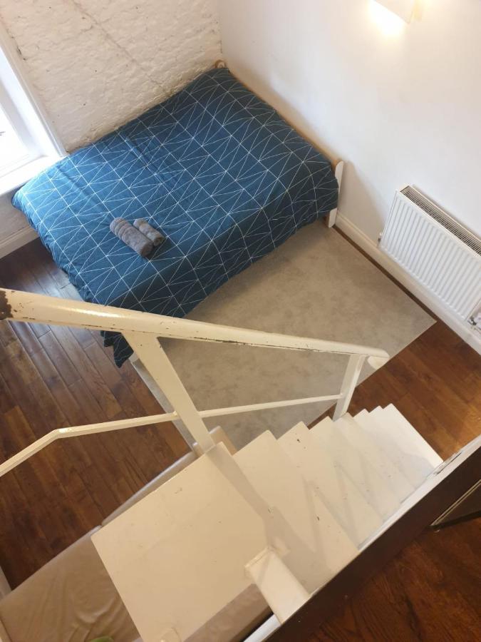 Mezzanine Studio Apartment Лондон Екстер'єр фото